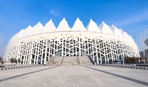 “东北超”长春队主场落位长春奥体公园，3.4万坐席静待呐喊